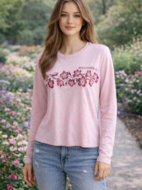 Abercrombie & Fitch Floral Tee